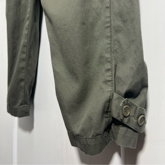 BCBGMAXAZRIA Runway Olive Cropped Pleated Pants Size 0 | Cuffed Utility Capri - Picture 6 of 6